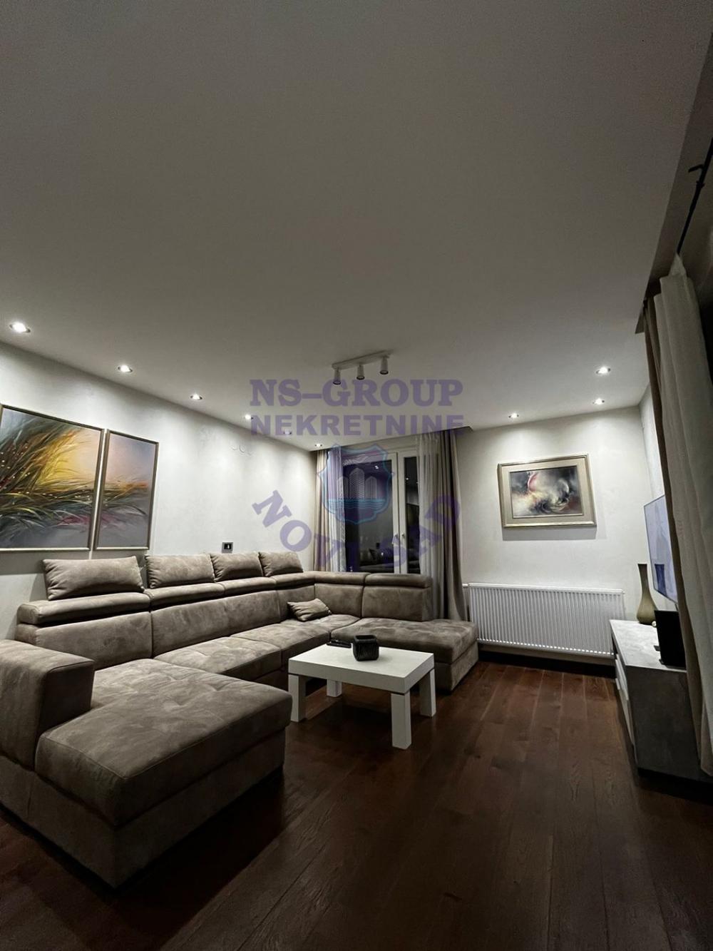 Glavna slika -Odlican cetvorosoban stan na Bulevaru Evrope!