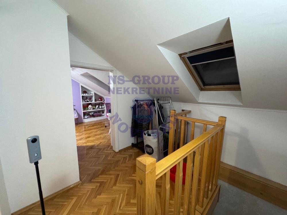 Slika 9 - Trosoban dupleks na potezu Cara Dušana