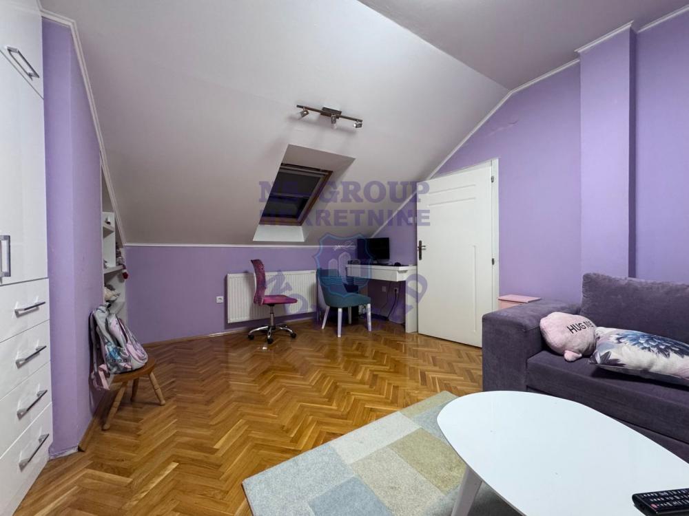 Slika 10 - Trosoban dupleks na potezu Cara Dušana