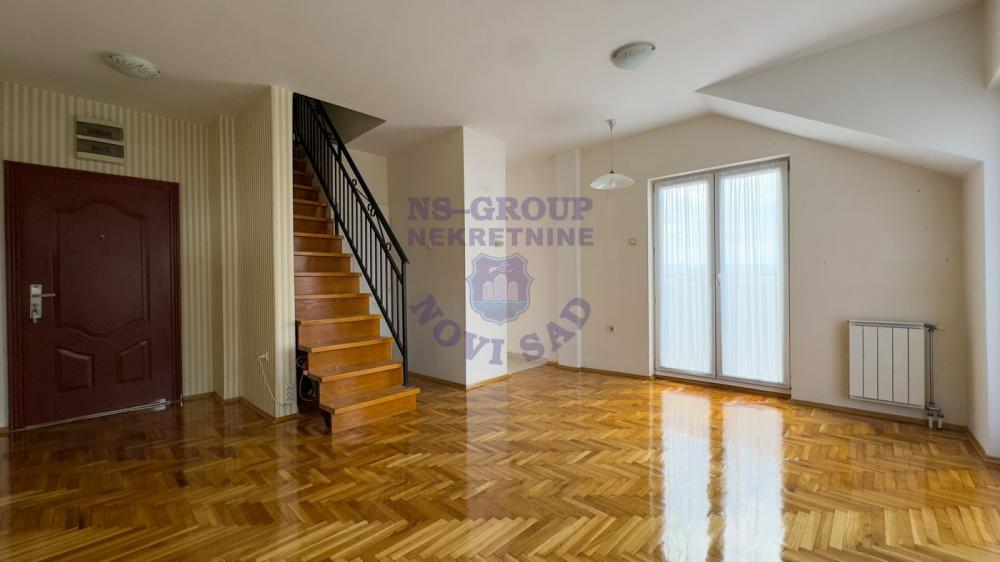 Slika 2 - Trosoban stan na početku Bulevara Evrope sa parking mestom