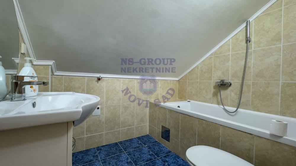 Slika 9 - Trosoban stan na početku Bulevara Evrope sa parking mestom