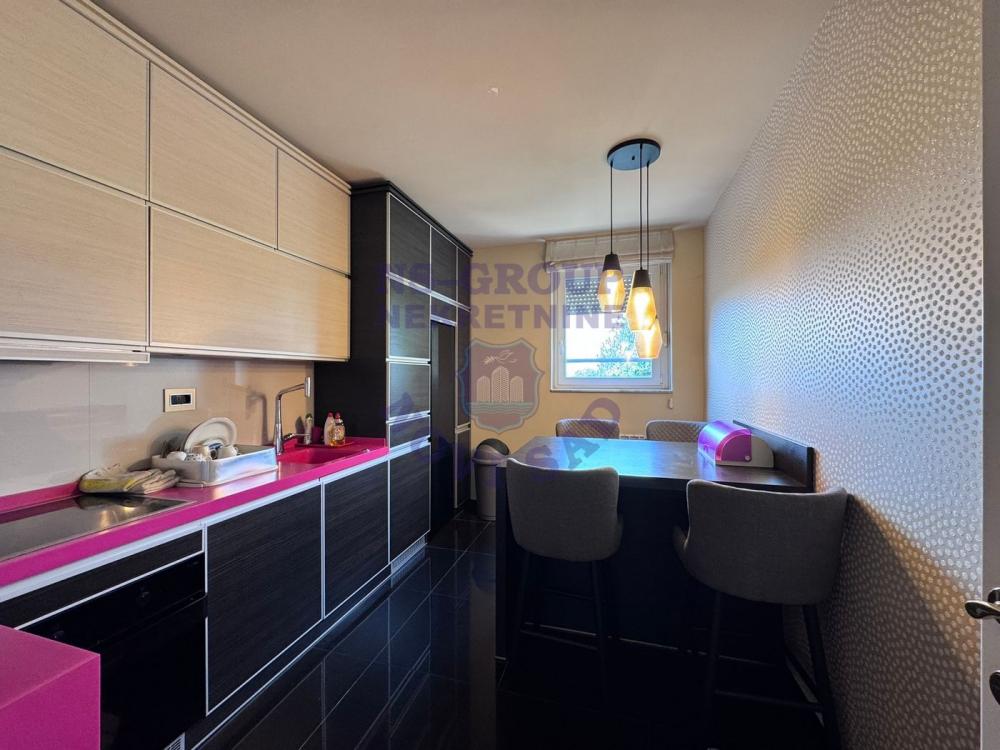 Slika 5 - Lux četvorosoban, Lipov gaj, namešten, parking, podno grejanje