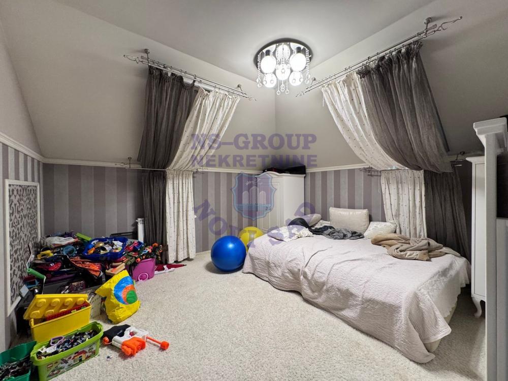 Slika 8 - Lux četvorosoban, Lipov gaj, namešten, parking, podno grejanje