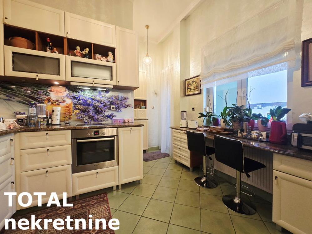 Slika 9 - Stan,NOVI SAD,GRBAVICA,kv: 359.00, € 665900, ID: 1097899