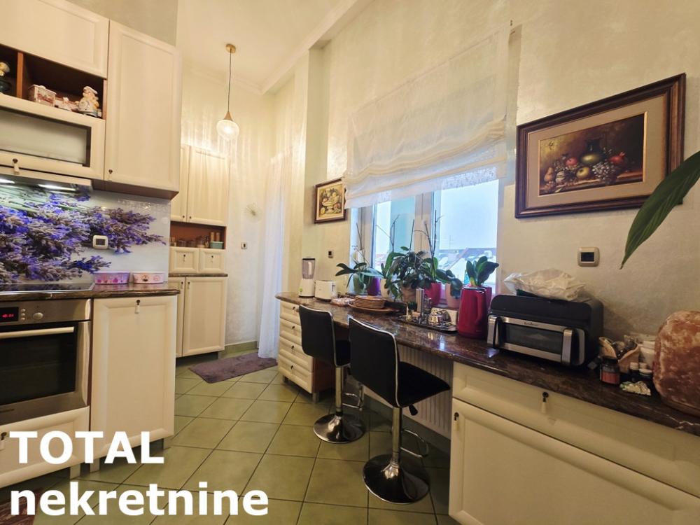 Slika 11 - Stan,NOVI SAD,GRBAVICA,kv: 359.00, € 665900, ID: 1097899