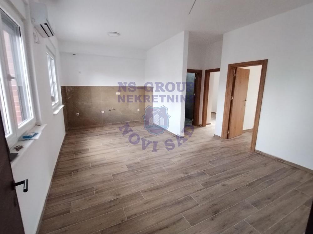 Glavna slika -Dvoiposoban stan na Adicama površine 42 m²