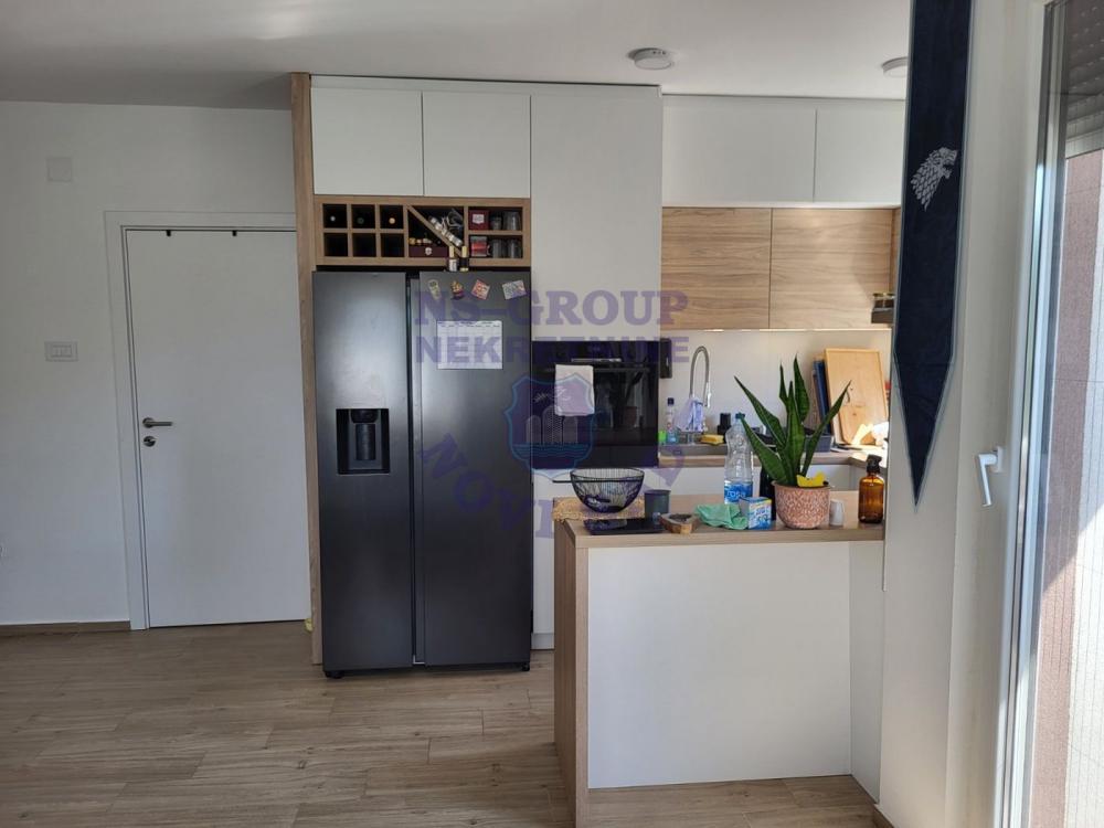 Slika 2 - Funkcionalan troiposoban stan