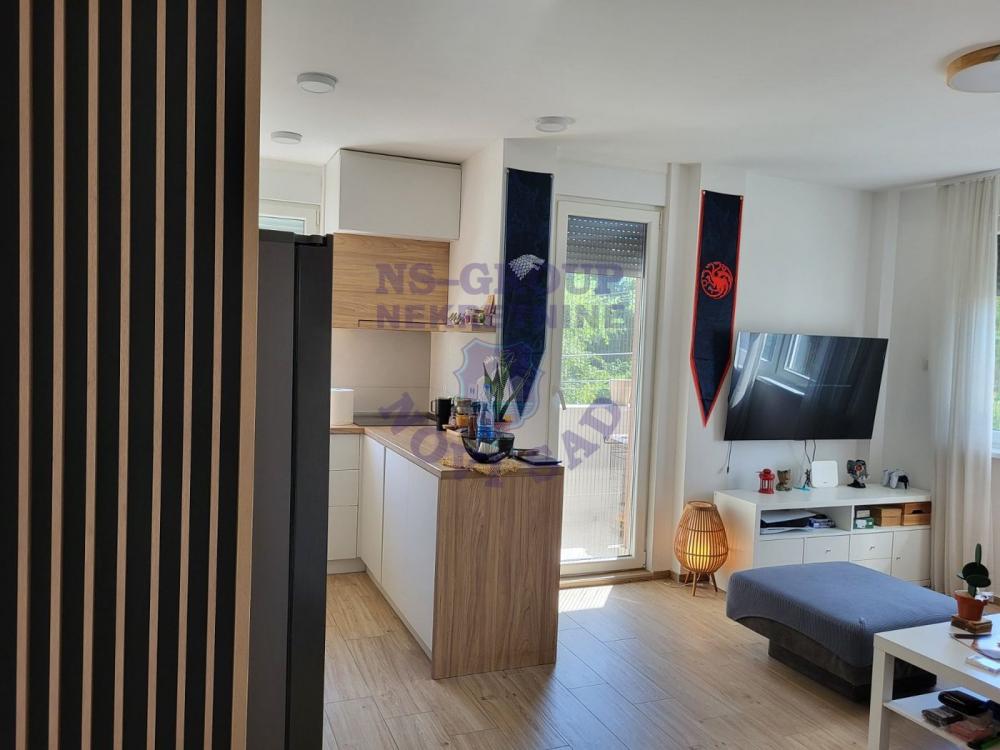 Slika 3 - Funkcionalan troiposoban stan