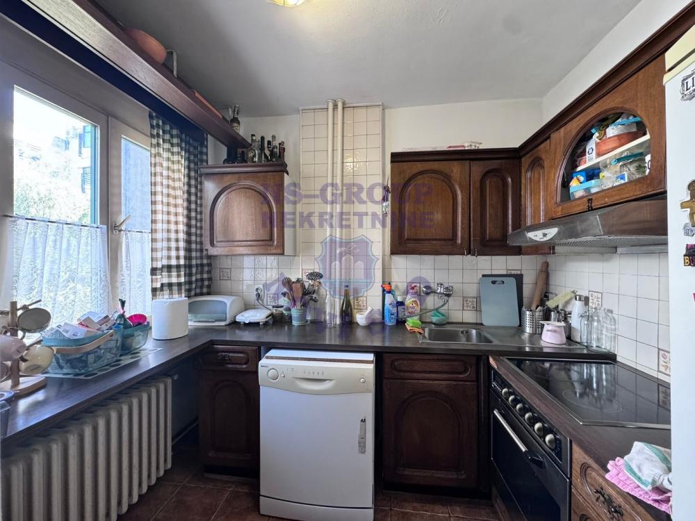 Slika 2 - Troiposoban stan na jednoj od najatraktivnijih lokacija u Novom Sadu