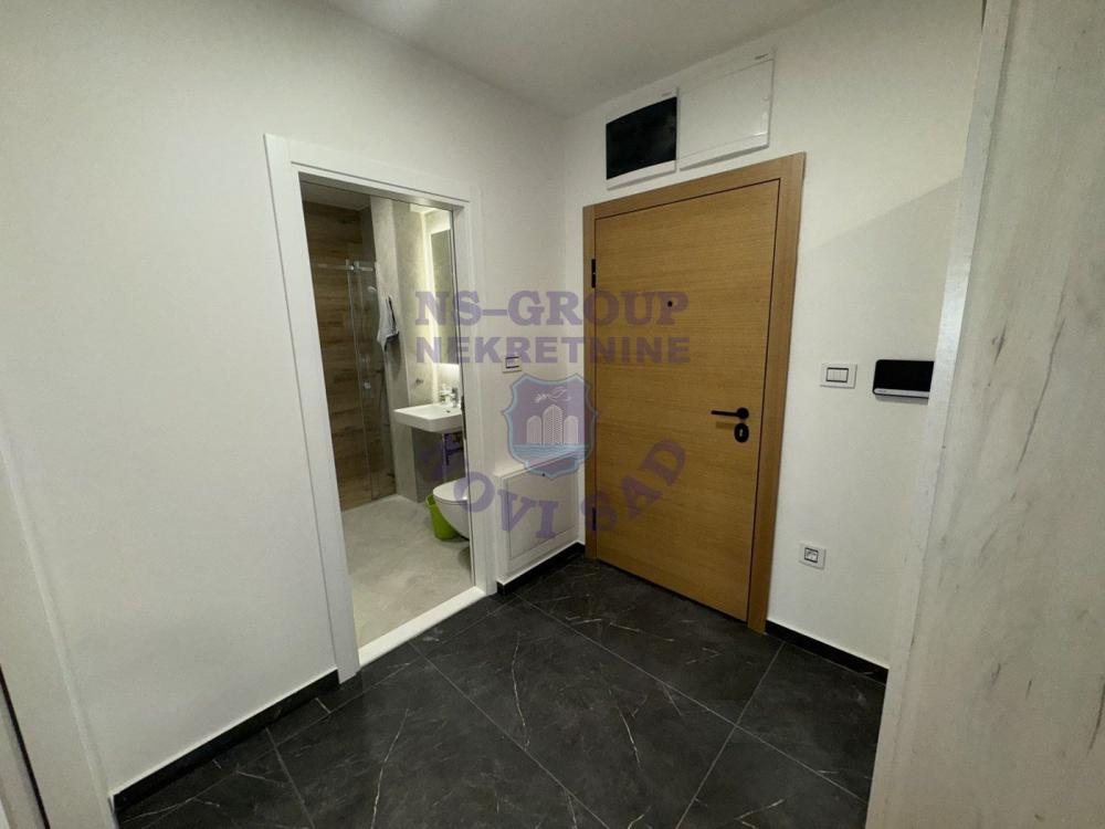 Slika 8 - Odličan dvosoban stan na Podbari! 