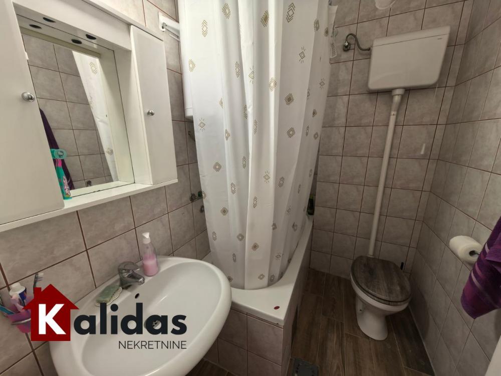 Slika 7 - Stan,NOVI SAD,LIMAN 2,kv: 49, € 149350, ID: 1008145