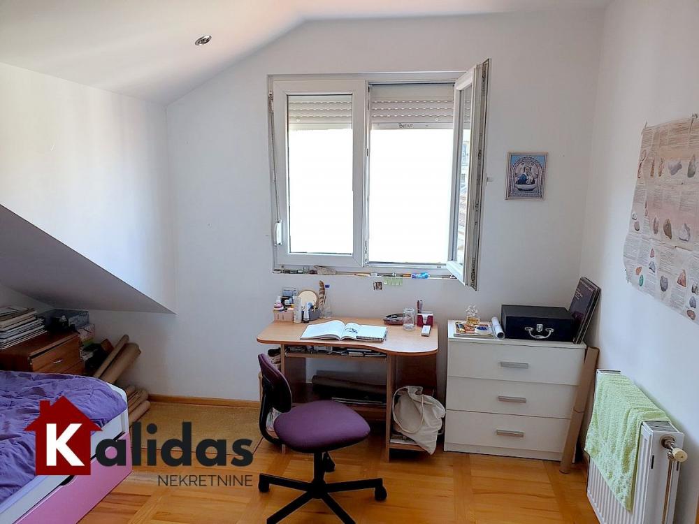 Slika 9 - Stan,NOVI SAD,NOVA DETELINARA,kv: 120, € 247200, ID: 1004135