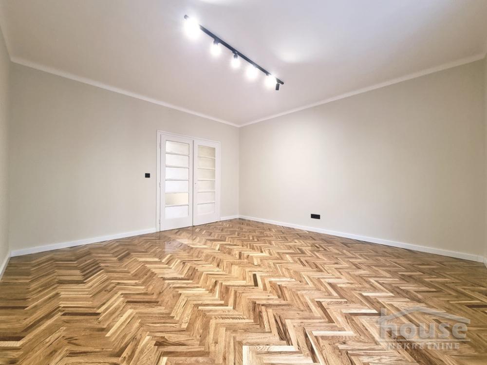 Slika 8 - Stan,NOVI SAD,CENTAR,kv: 59.00, € 175000, ID: 1065200