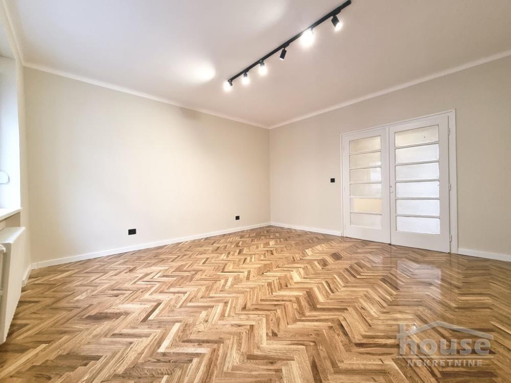 Slika 9 - Stan,NOVI SAD,CENTAR,kv: 59.00, € 175000, ID: 1065200