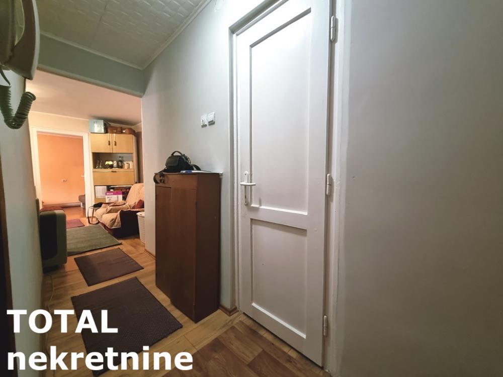 Slika 3 - Stan,NOVI SAD,DETELINARA,kv: 45.00, € 93000, ID: 1102049