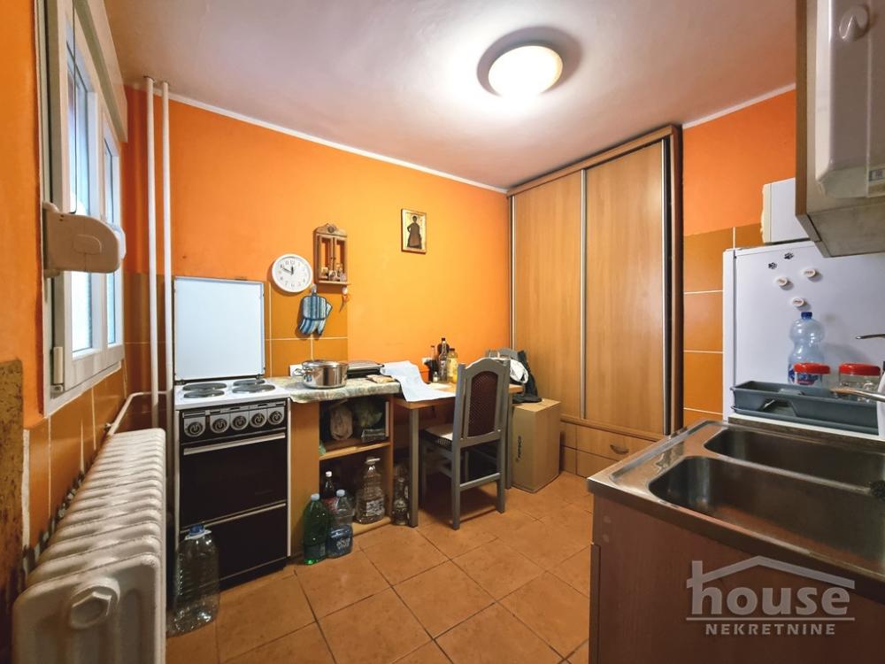 Slika 2 - Stan,NOVI SAD,DETELINARA,kv: 45.00, € 93000, ID: 1065201