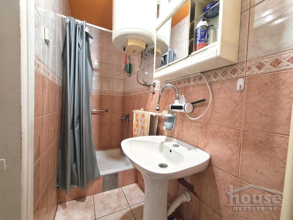 Slika 4 - Stan,NOVI SAD,DETELINARA,kv: 45.00, € 93000, ID: 1065201