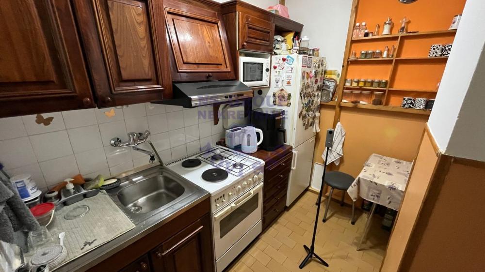 Slika 7 - Odlican trosoban stan na Novom Naselju!