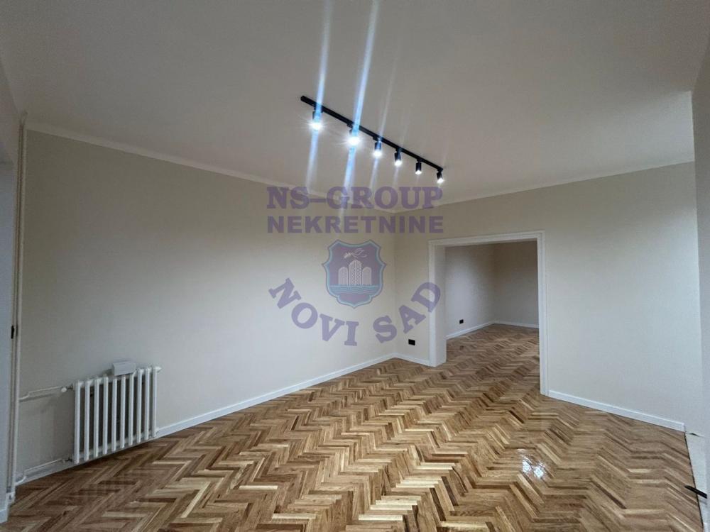 Slika 4 - Odlican dvosoban stan u Centru