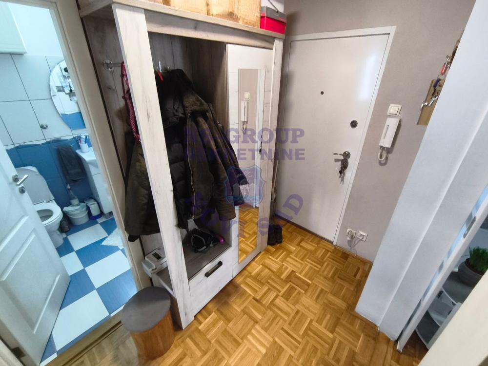 Slika 5 - Dvoiposoban na Staroj detelinari