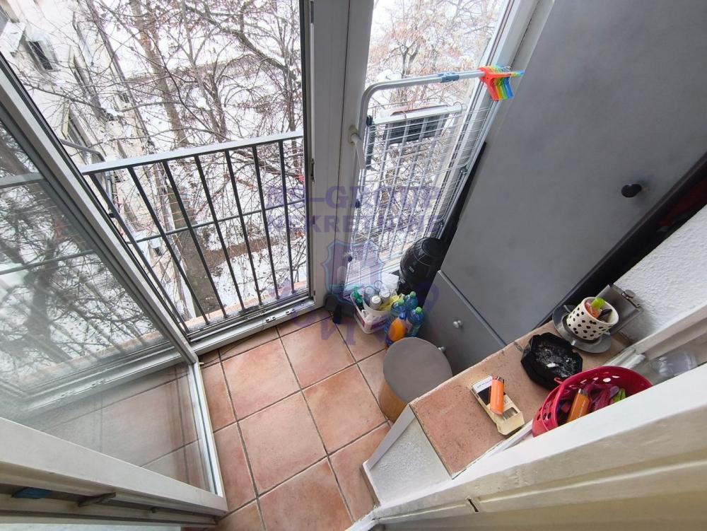 Slika 3 - Dvoiposoban na Staroj detelinari