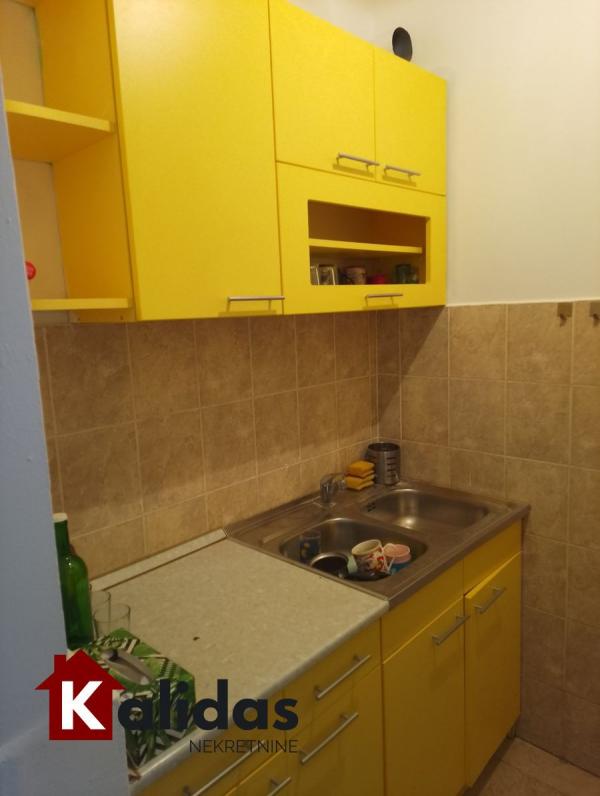 Slika 9 - Stan,NOVI SAD,NOVA DETELINARA,kv: 43, € 134930, ID: 1008449