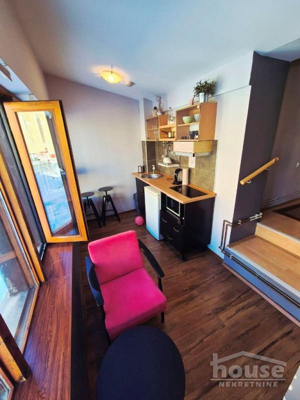 Slika 9 - Stan,NOVI SAD,CENTAR,kv: 48.00, € 200000, ID: 1065187