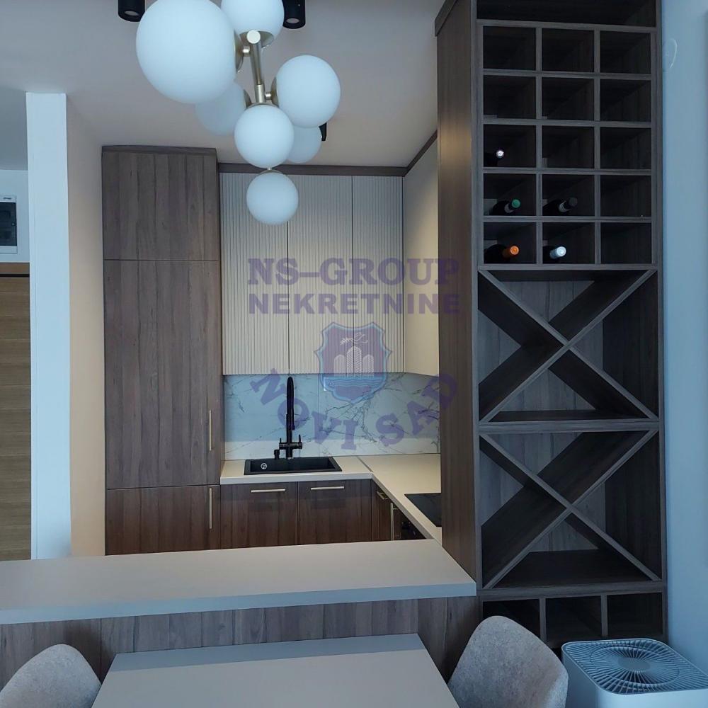 Slika 4 - Odličan trosoban stan na Avijaciji! 