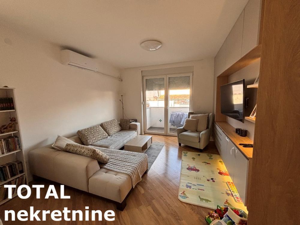 Glavna slika -Stan,NOVI SAD,TELEP,kv: 82.00, € 193000, ID: 1102058