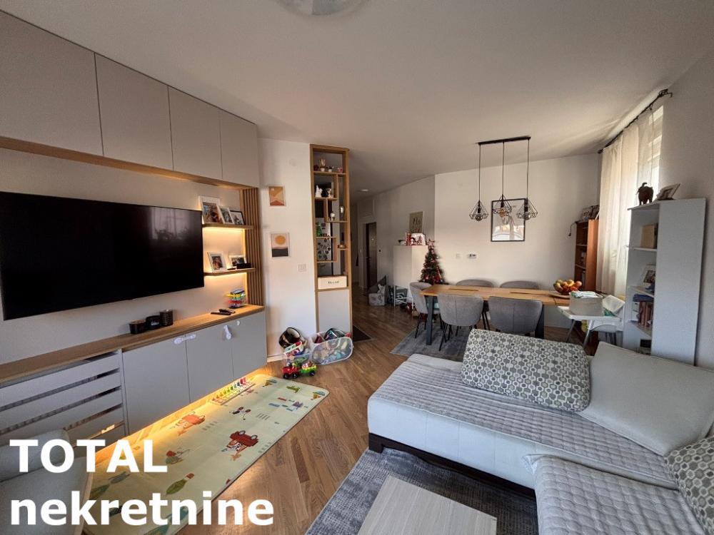 Slika 2 - Stan,NOVI SAD,TELEP,kv: 82.00, € 193000, ID: 1102058