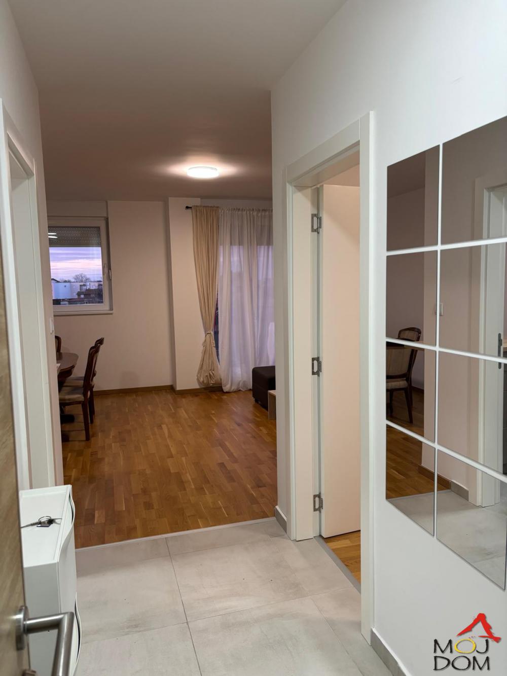 Slika 3 - Stan,NOVI SAD,ADICE,kv: 46, € 111250, ID: 1031648