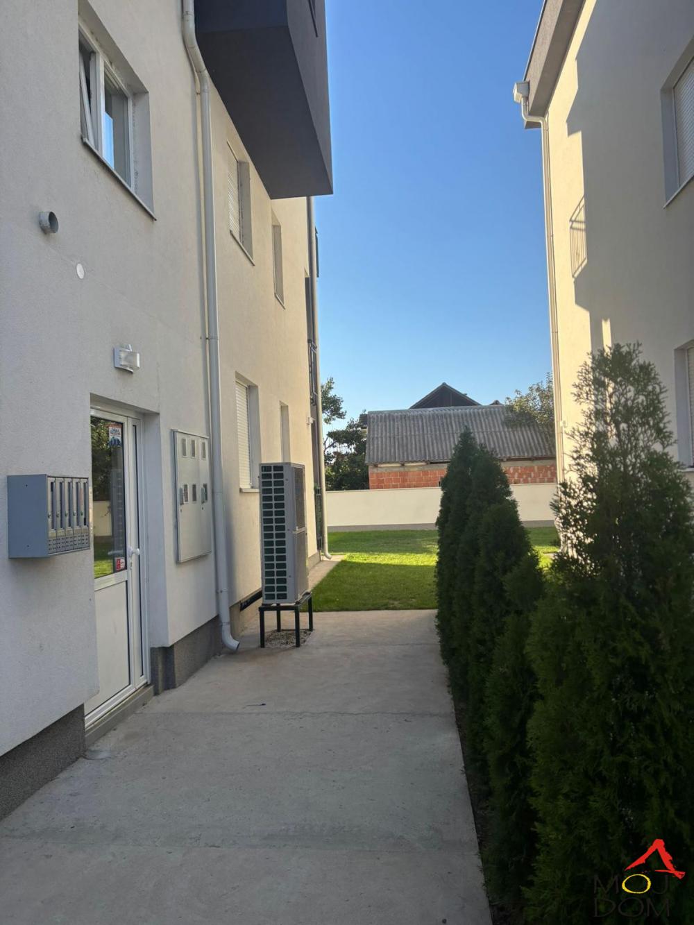 Slika 6 - Stan,NOVI SAD,ADICE,kv: 46, € 111250, ID: 1031648