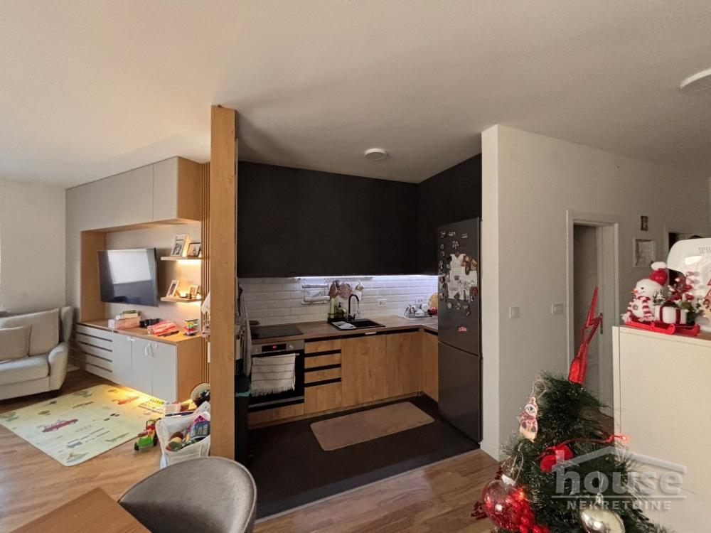 Slika 8 - Stan,NOVI SAD,TELEP,kv: 82.00, € 193000, ID: 1065210