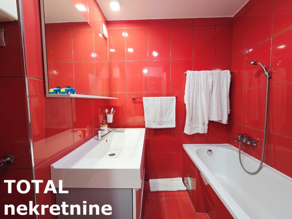 Slika 10 - Stan,NOVI SAD,NOVO NASELJE - ŠARENGRAD,kv: 55.00, € 140000, ID: 1102066