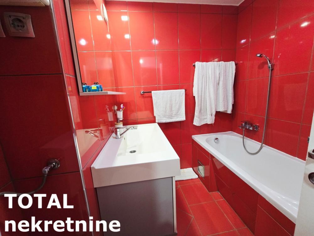 Slika 8 - Stan,NOVI SAD,NOVO NASELJE - ŠARENGRAD,kv: 55.00, € 140000, ID: 1102066