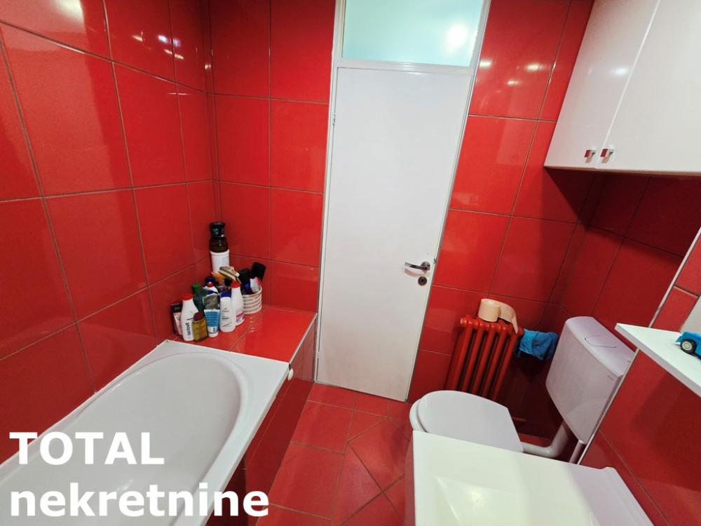 Slika 9 - Stan,NOVI SAD,NOVO NASELJE - ŠARENGRAD,kv: 55.00, € 140000, ID: 1102066