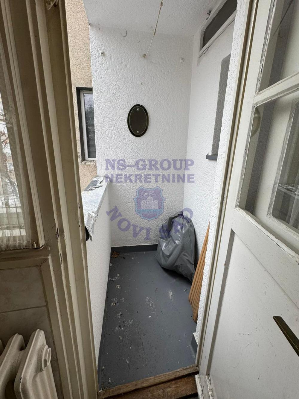 Slika 3 - Dvosoban, 47m2, Detelinara Novi Sad, sa terasom