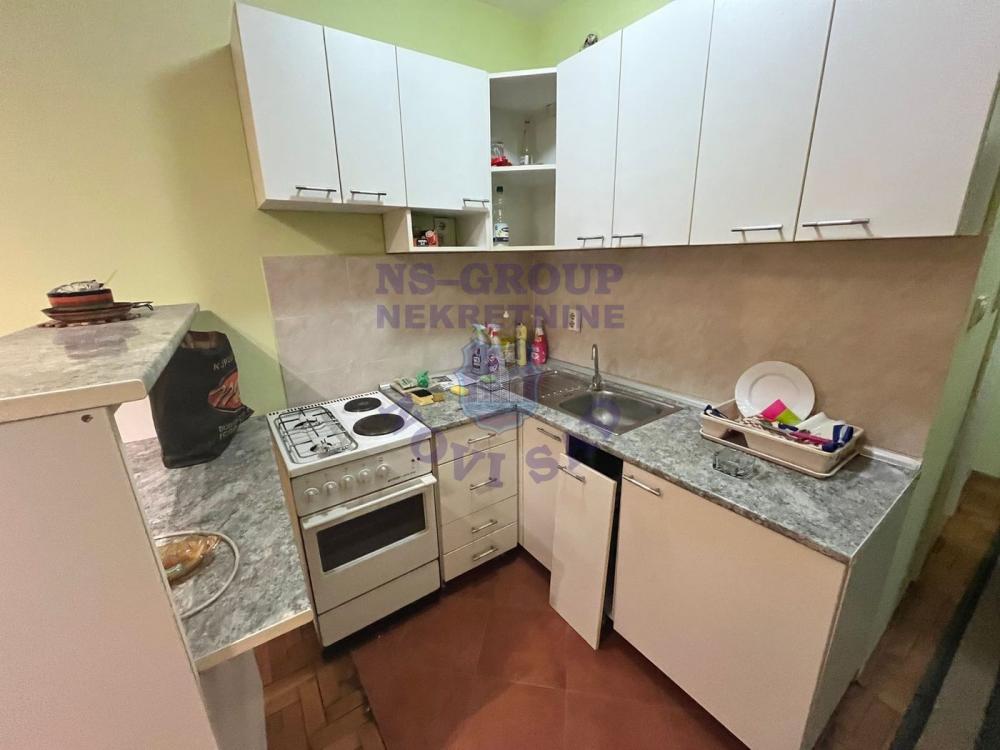 Slika 5 - Odlicna garsonjera na Grbavici!