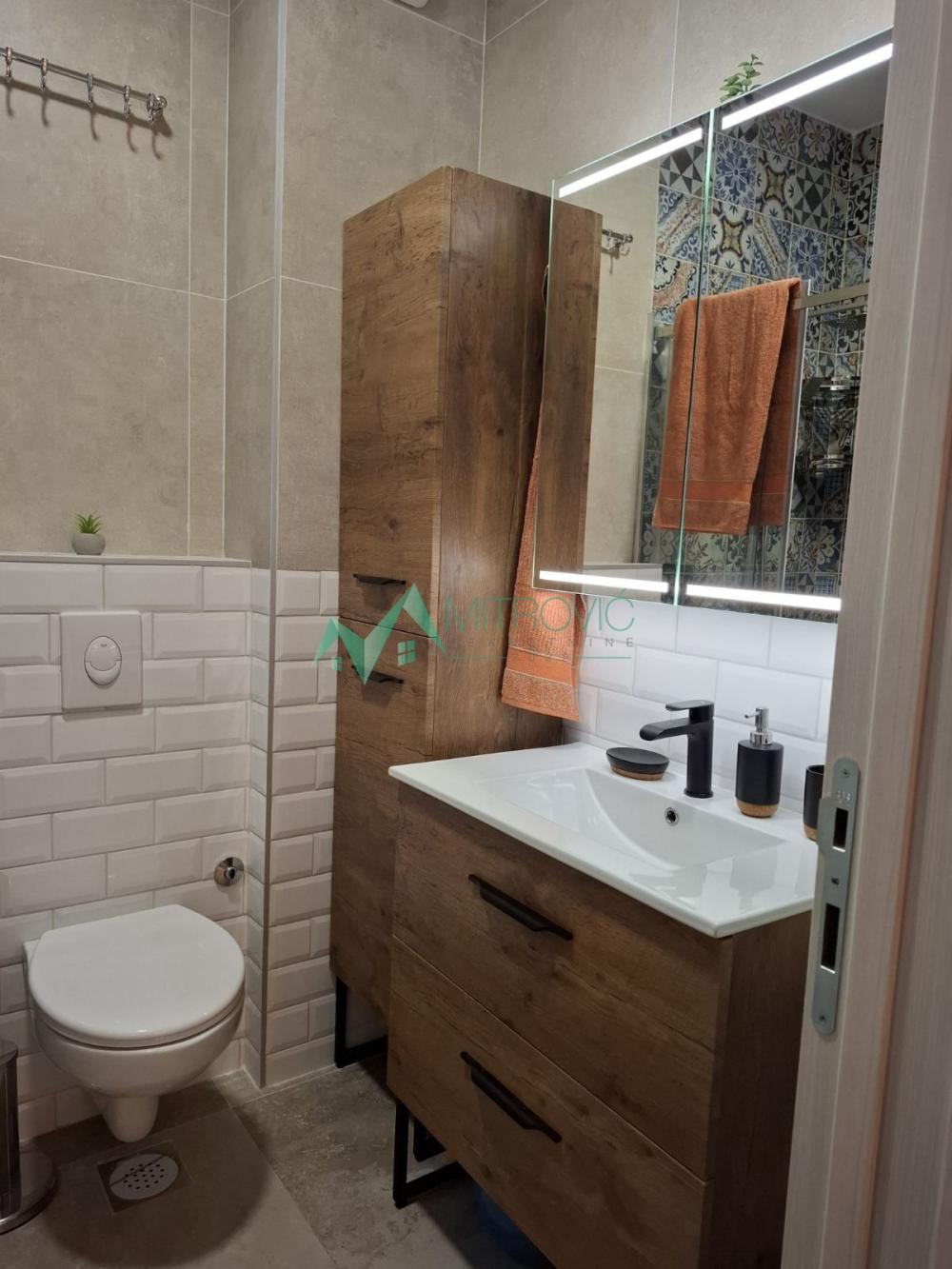 Slika 11 - Premium stan u mirnoj urbanoj vili, odmah useljiv