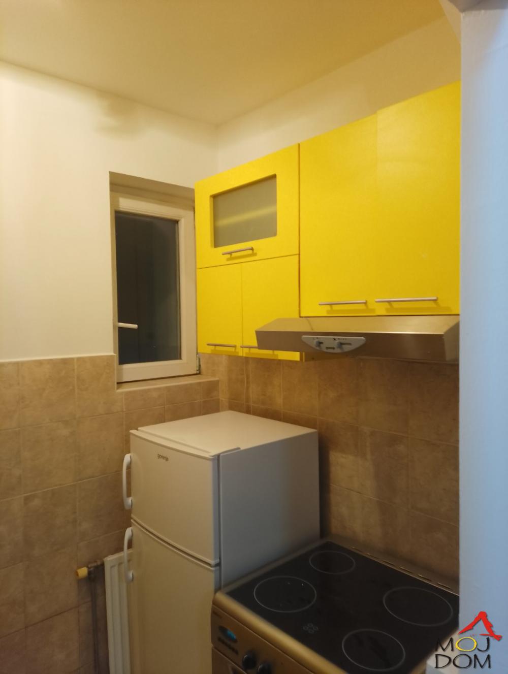 Slika 4 - Stan,NOVI SAD,NOVA DETELINARA,kv: 43, € 138380, ID: 1031647