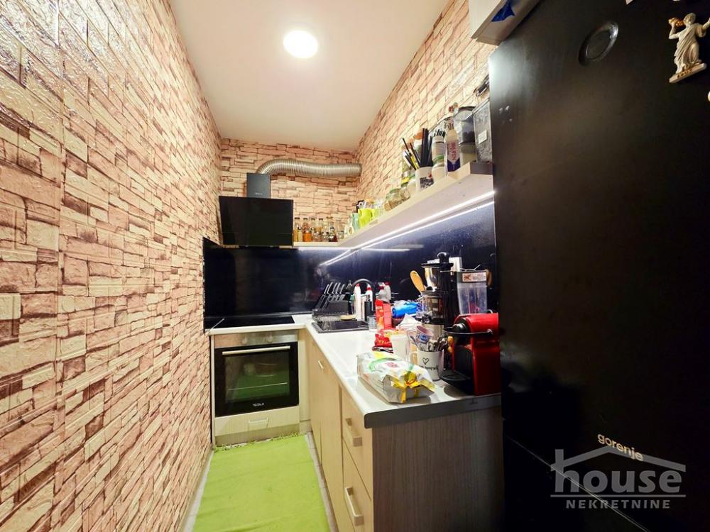 Slika 5 - Stan,NOVI SAD,BULEVAR,kv: 38.00, € 129000, ID: 1065226