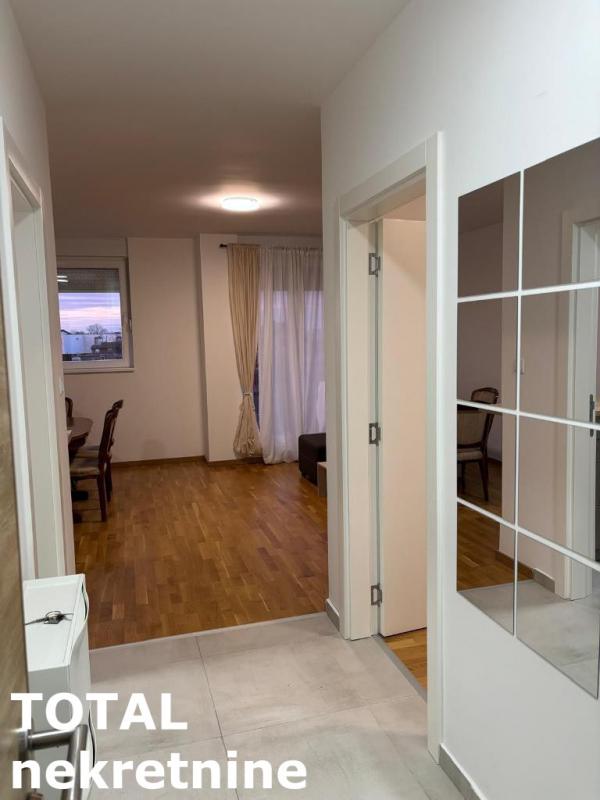 Slika 3 - Stan,NOVI SAD,ADICE,kv: 46.00, € 108000, ID: 1102065