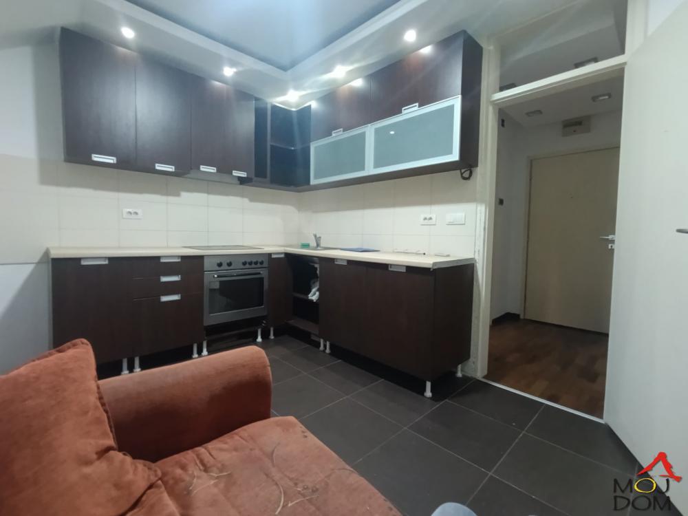 Slika 3 - Stan,NOVI SAD,STANICA,kv: 32, € 82400, ID: 1031609