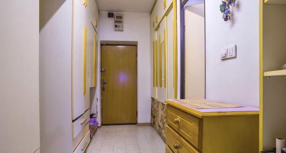 Slika 7 - Dvosoban stan na Bulevaru Oslobođenja