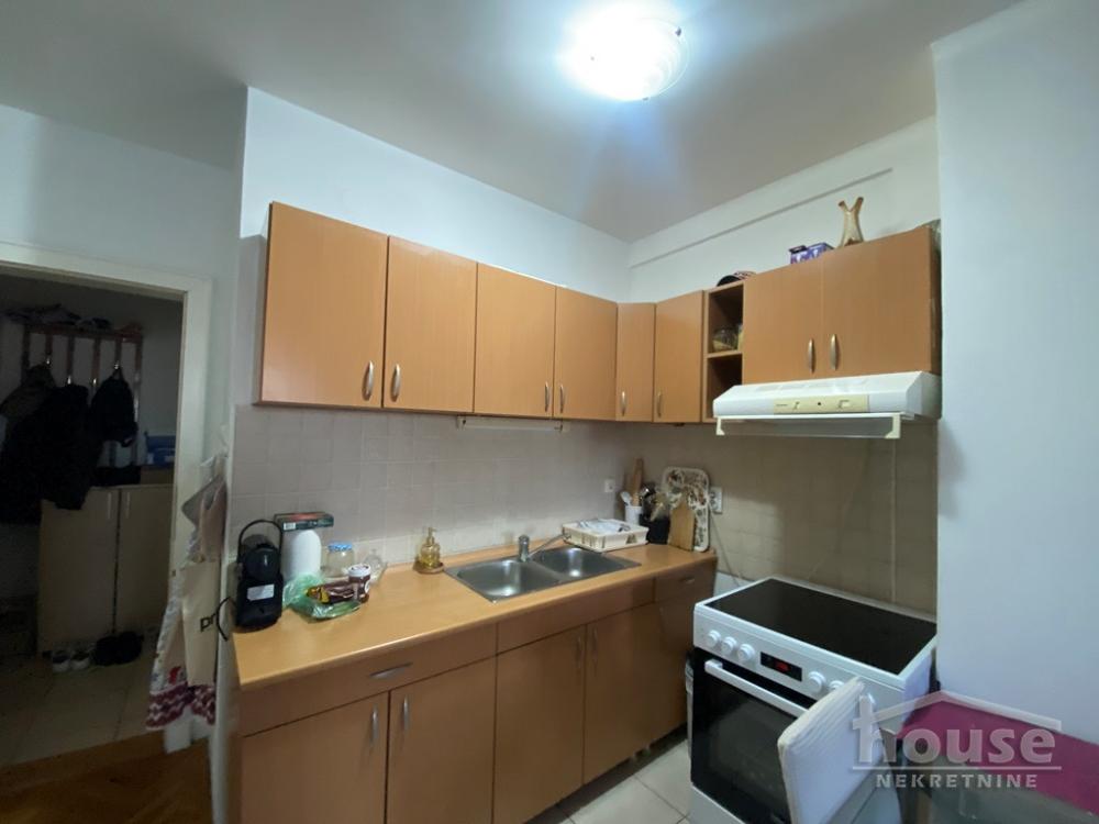 Slika 3 - Stan,NOVI SAD,NOVA DETELINARA,kv: 28.00, € 85000, ID: 1065192