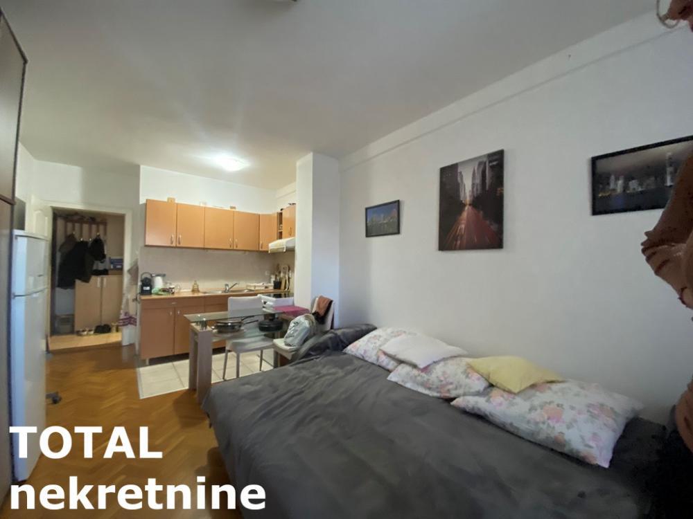 Glavna slika -Stan,NOVI SAD,NOVA DETELINARA,kv: 28.00, € 85000, ID: 1102040