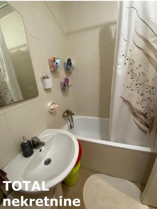 Slika 6 - Stan,NOVI SAD,NOVA DETELINARA,kv: 28.00, € 85000, ID: 1102040