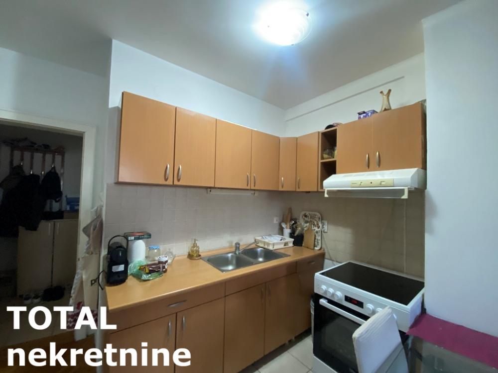 Slika 5 - Stan,NOVI SAD,NOVA DETELINARA,kv: 28.00, € 85000, ID: 1102040