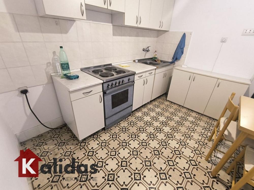 Slika 3 - Stan,NOVI SAD,JODNA BANJA,kv: 28, € 72100, ID: 1008183