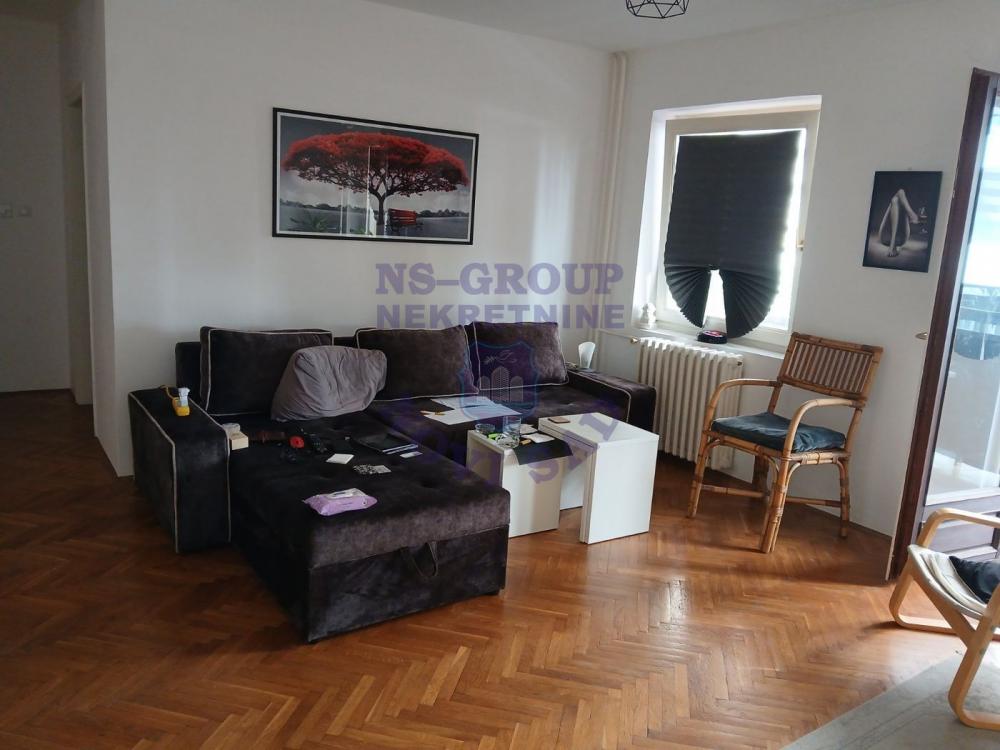 Slika 1 - Dvosoban, Bulevar oslobođenja Novi Sad, sa terasom